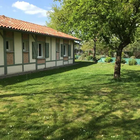 Léon, 7 Pièces, 15 Personnes - Fr-1-360-481 Сasa de vacaciones *